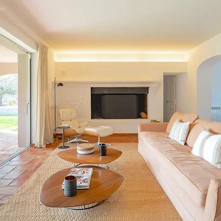 Fcd56 - Luxury With Pool For Rent In The Vineyards Near Saint Tropez